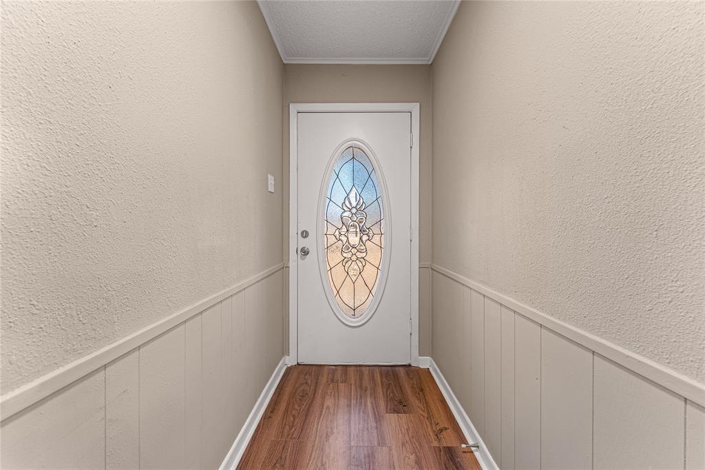 801 Chapparal Road Hewitt, TX 76643 - Photo 3 of 33