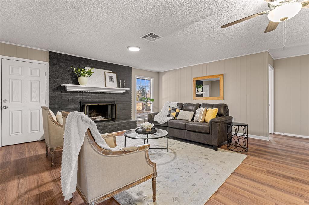 801 Chapparal Road Hewitt, TX 76643 - Photo 4 of 33