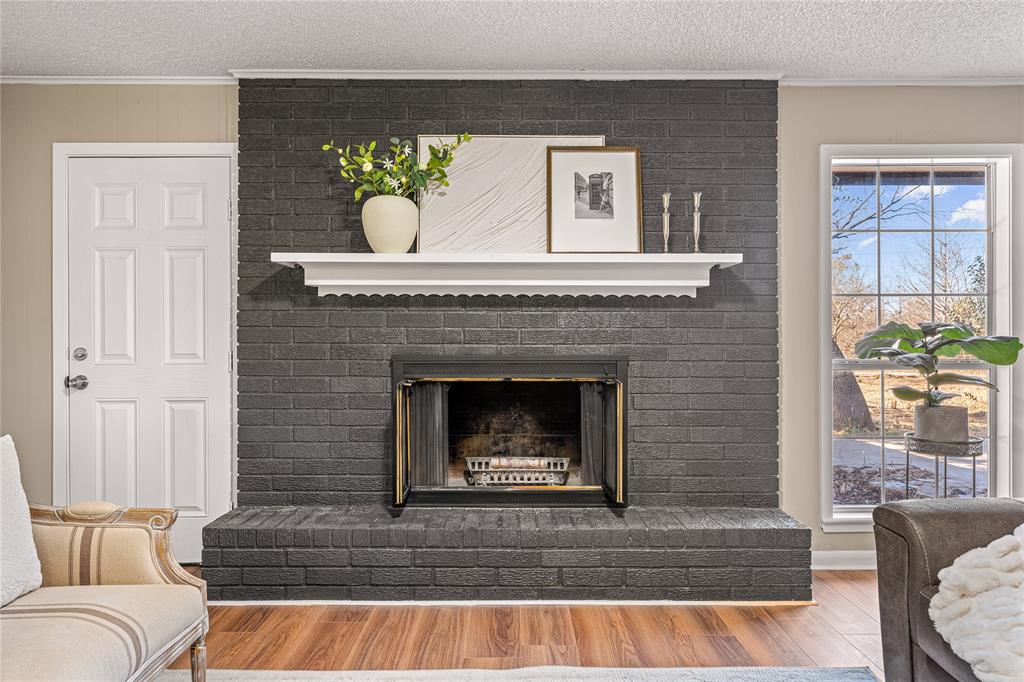 801 Chapparal Road Hewitt, TX 76643 - Photo 5 of 33