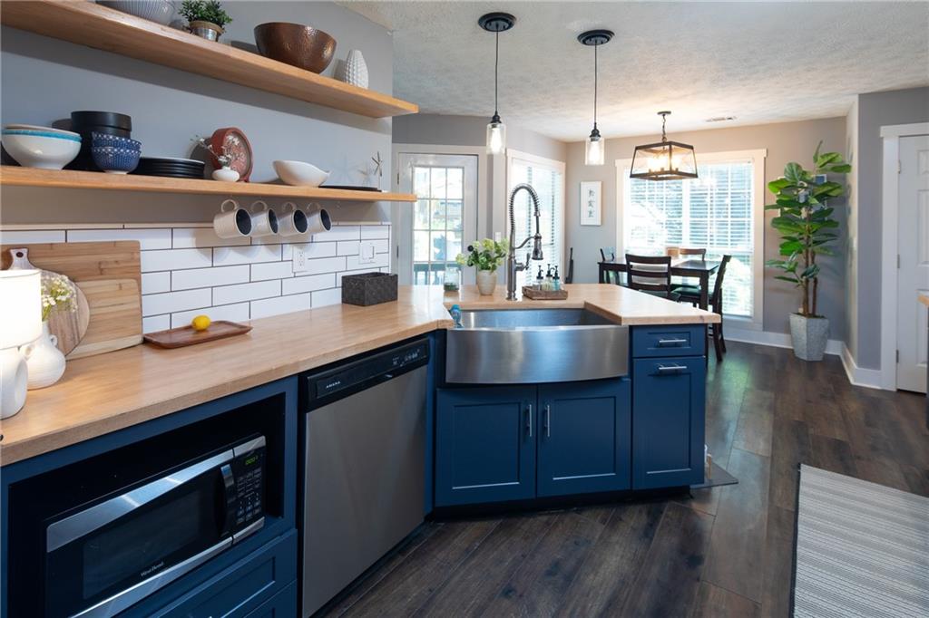 4068 Tiffany Rae Cove Buford, GA 30519 - Photo 11 of 45 Gallery Image 11