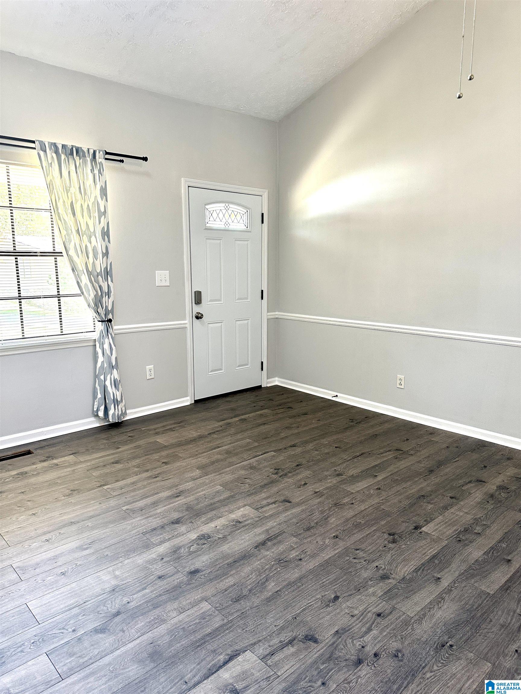1504 Maple Drive Weaver, AL 36277 - Photo 4 of 33