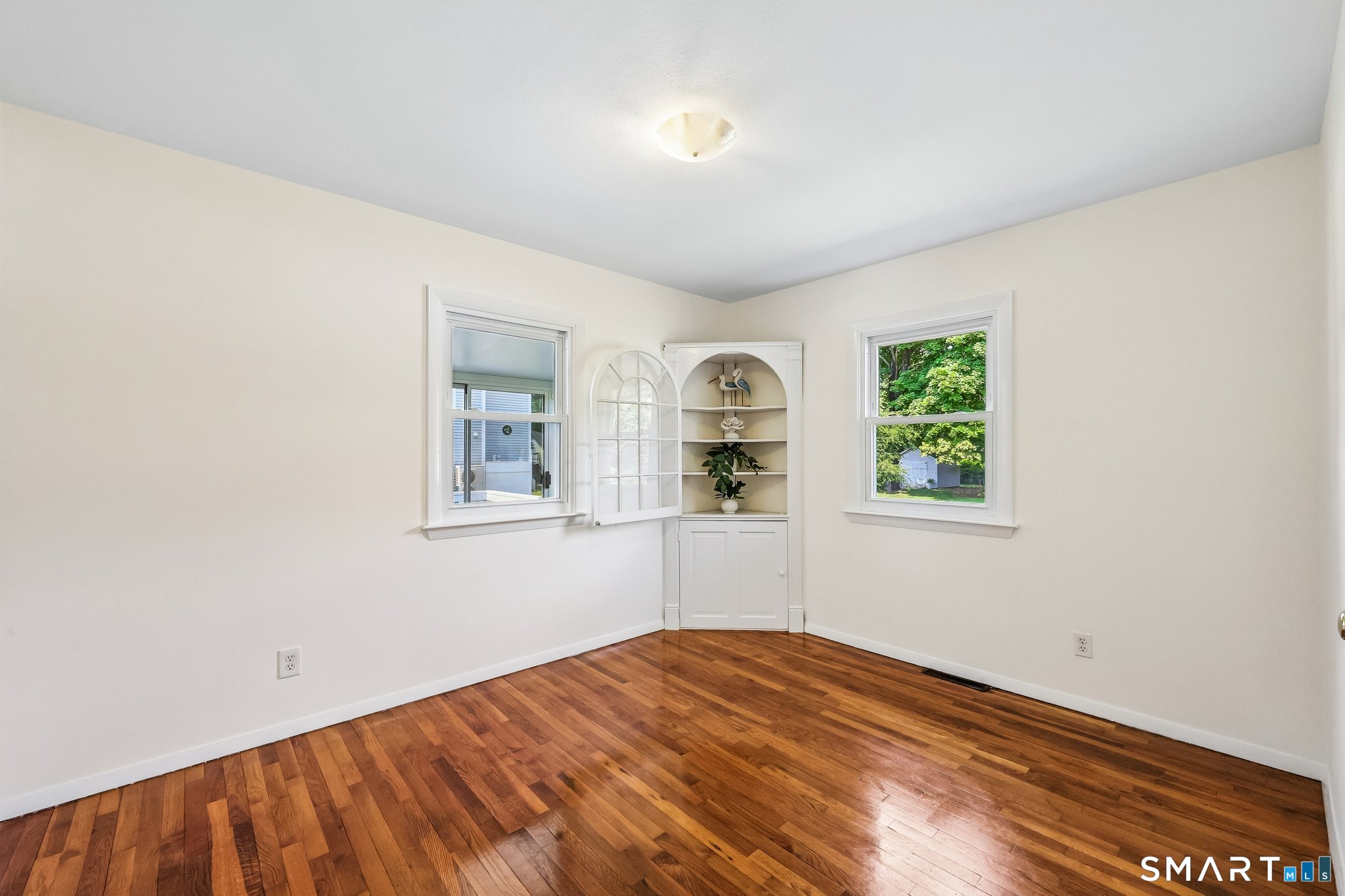 53 Chalker Beach Road Old Saybrook, CT 06475 - Photo 14 of 24