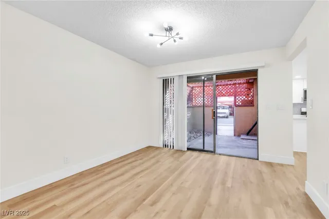 $339,800 | 2415 Pickwick Drive, Henderson, NV 89014