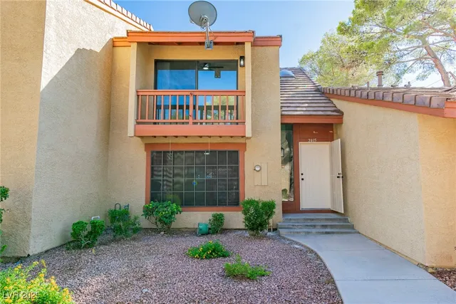 $339,800 | 2415 Pickwick Drive, Henderson, NV 89014