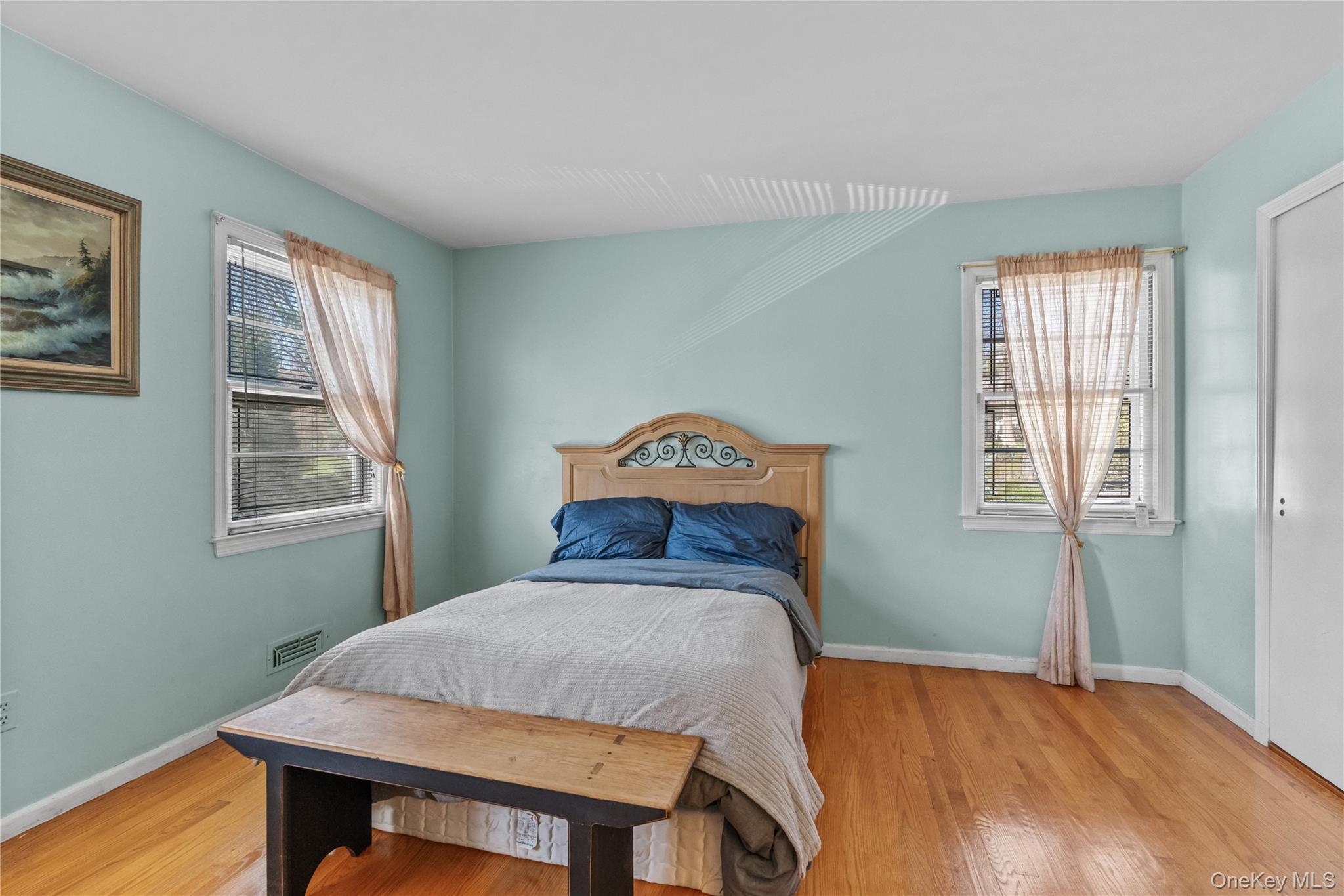 18 Devon Road Bronxville, NY 10708 - Photo 16 of 35