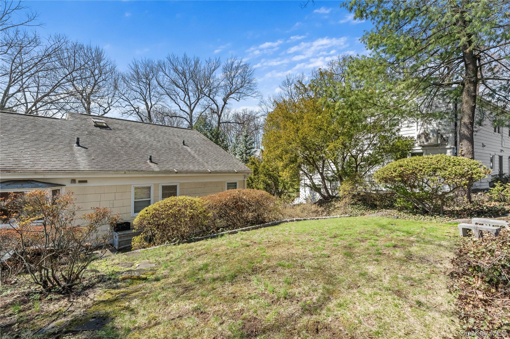 18 Devon Road Bronxville, NY 10708 - Photo 31 of 35