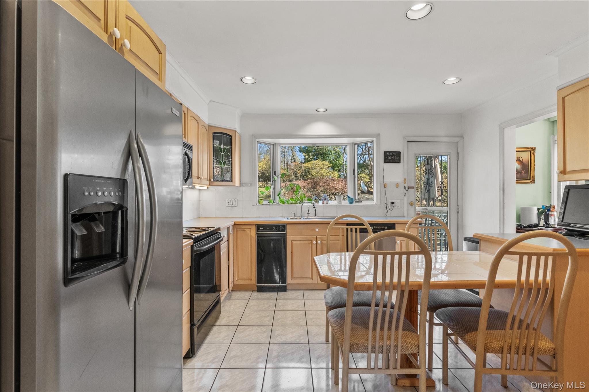 18 Devon Road Bronxville, NY 10708 - Photo 6 of 35