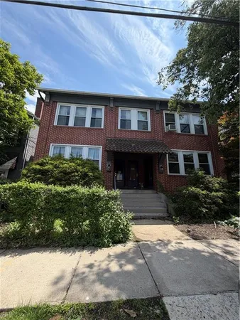$1,850 | 5730 Howe Street, Unit 1, Pittsburgh, PA 15232