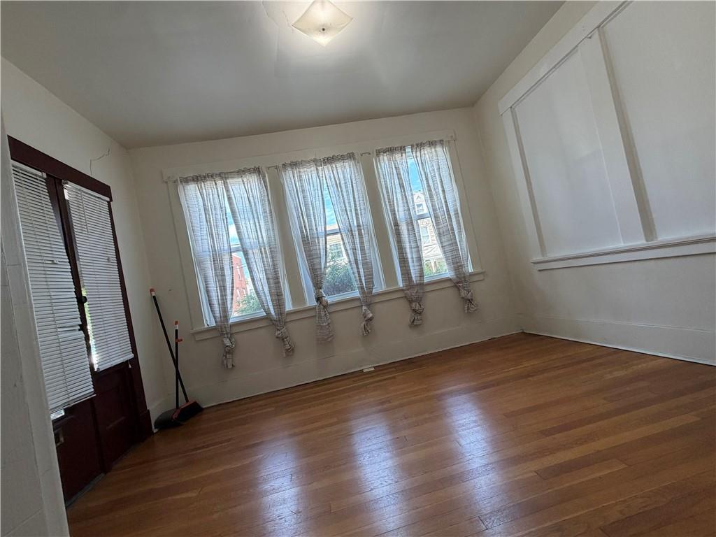 5730 Howe Street, Unit 1 Pittsburgh, PA 15232 - Photo 3 of 15