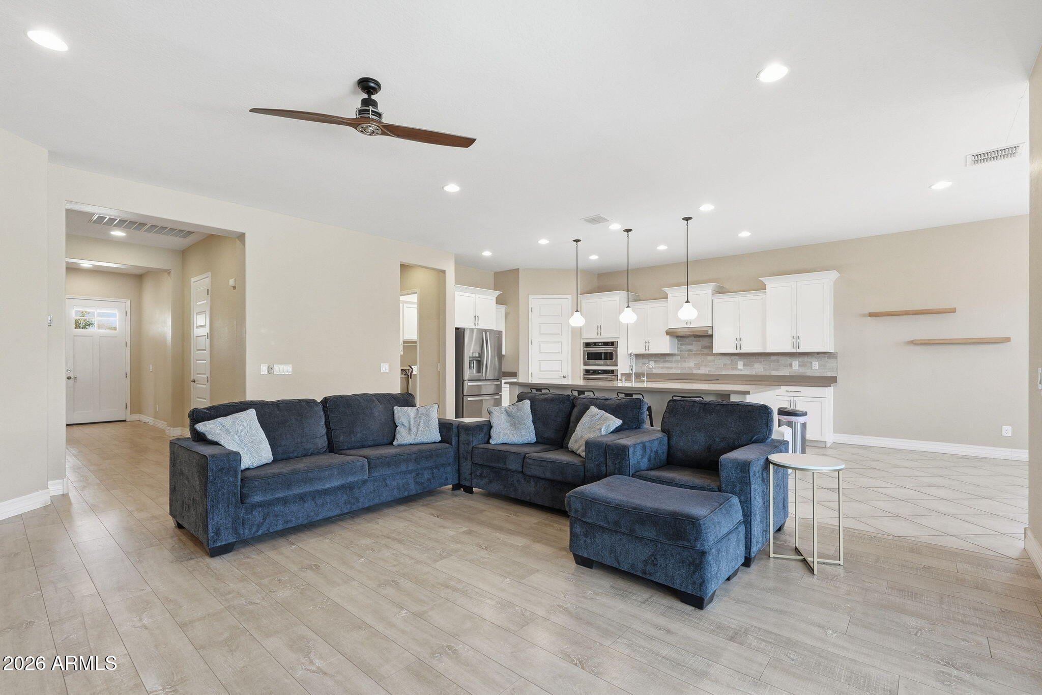 3930 East Chestnut Lane Gilbert, AZ 85298 - Photo 8 of 44