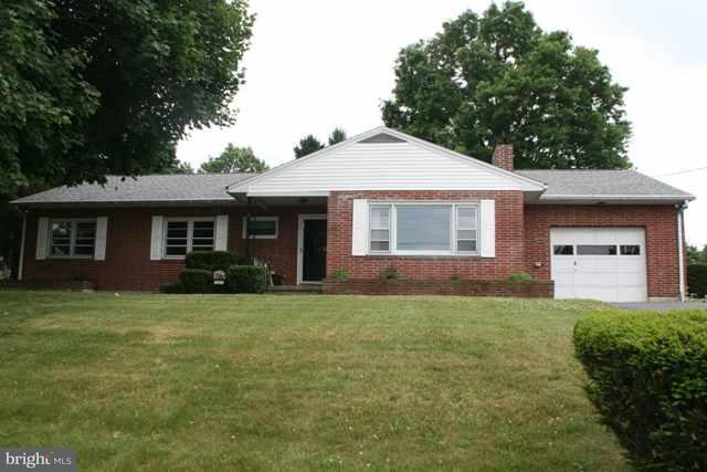3615 Colonial Road Harrisburg, PA 17109 - Photo 1 of 18 Gallery Image 1