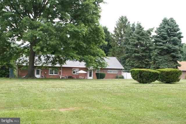 3615 Colonial Road Harrisburg, PA 17109 - Photo 17 of 18 Gallery Image 17
