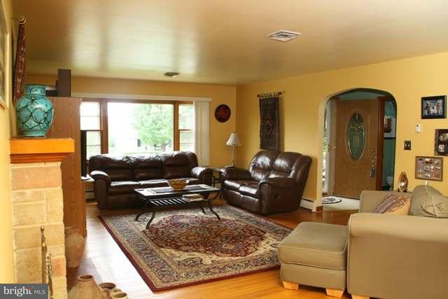 3615 Colonial Road Harrisburg, PA 17109 - Photo 5 of 18 Gallery Image 5