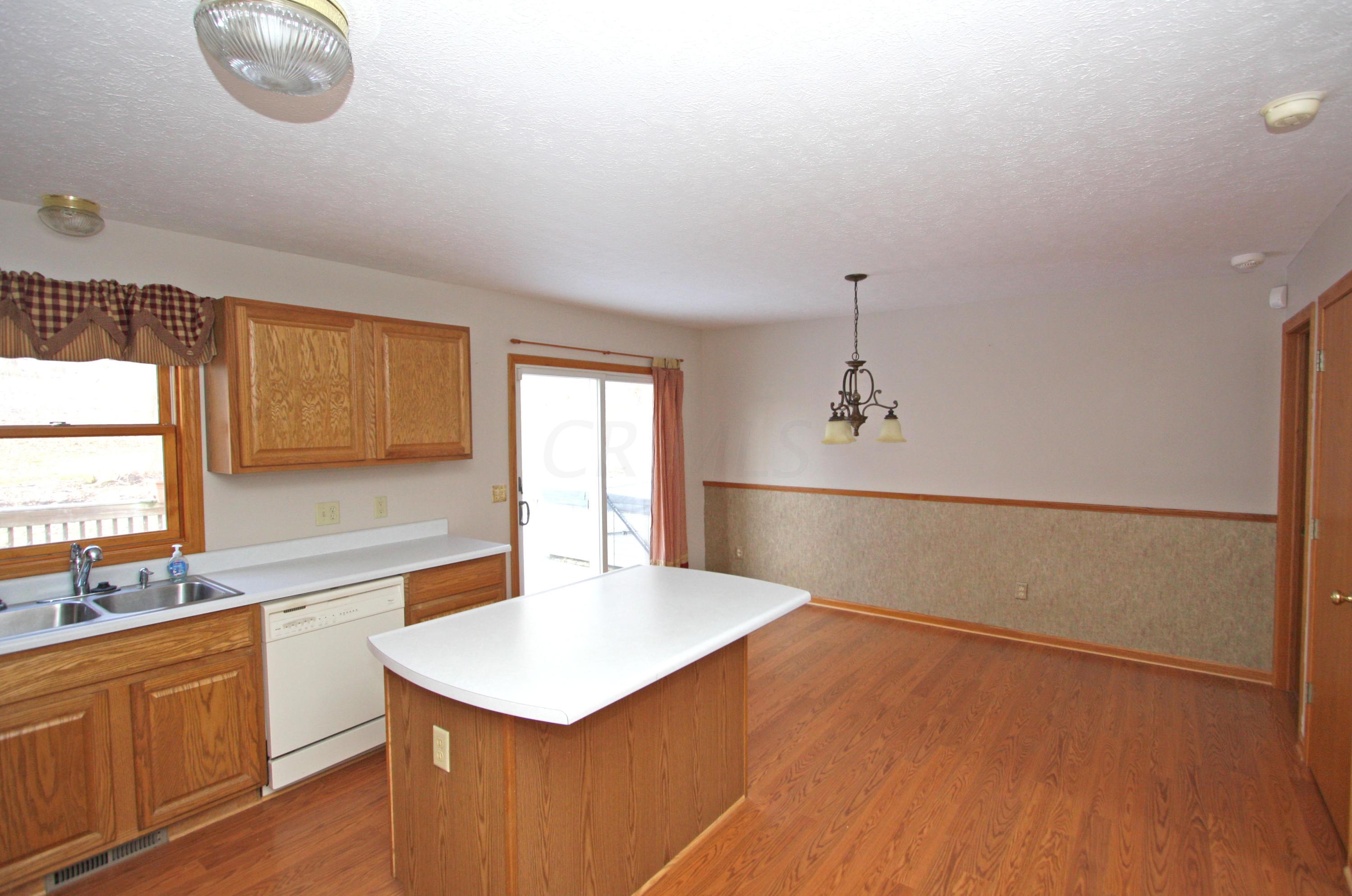 16698 Wells Road Mount Vernon, OH 43050 - Photo 18 of 36