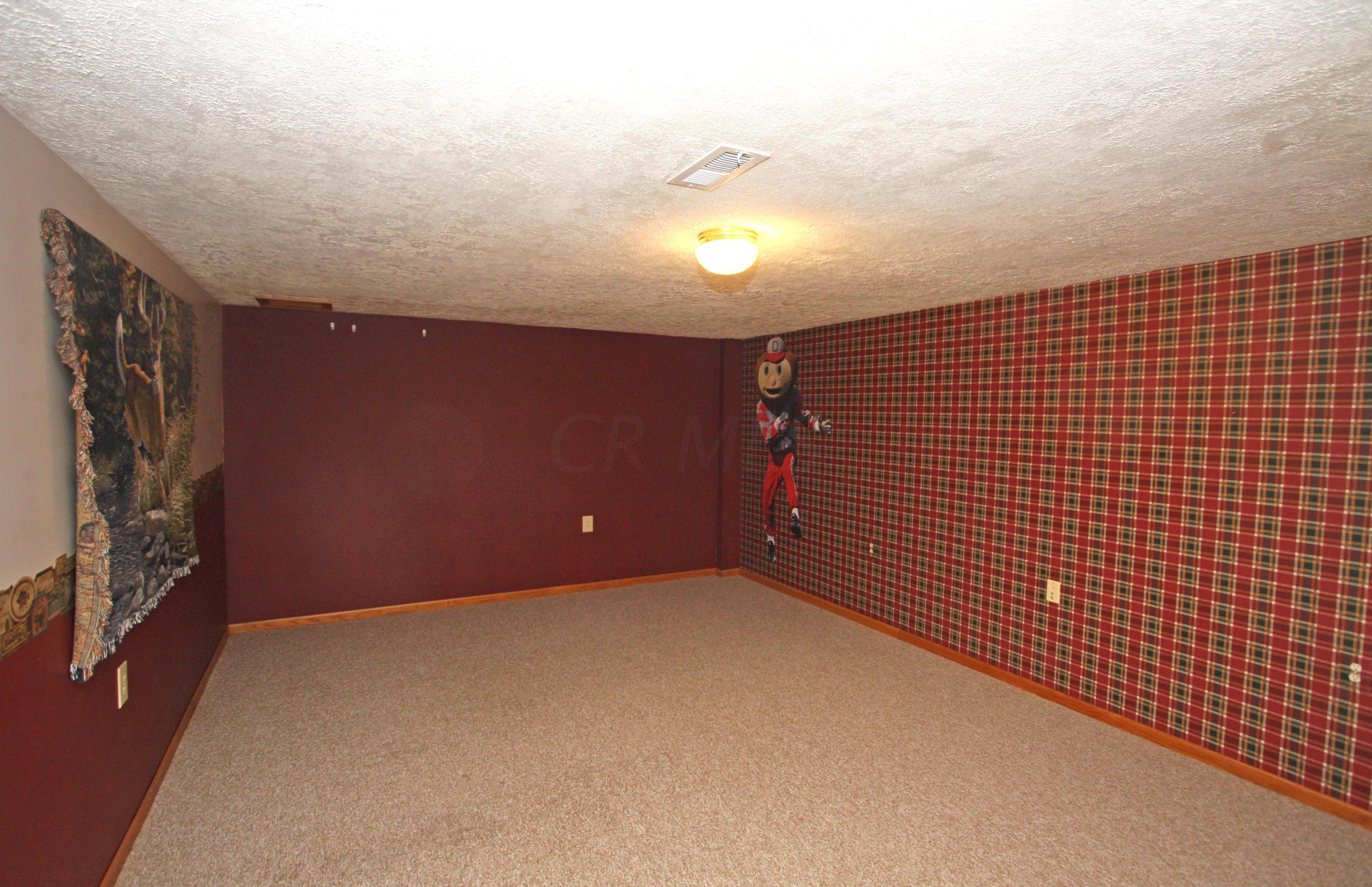 16698 Wells Road Mount Vernon, OH 43050 - Photo 30 of 36