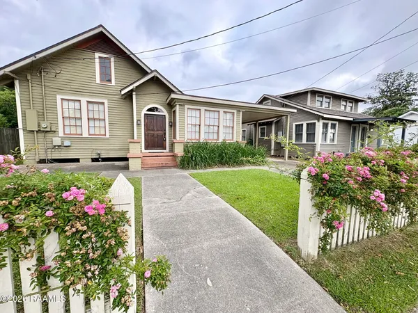 $1,350 | 1114 West Congress Street, Lafayette, LA 70501