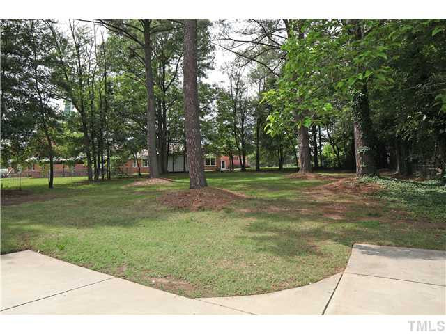 2704 Knowles Street Raleigh, NC 27603 - Photo 11 of 14 Back Yard