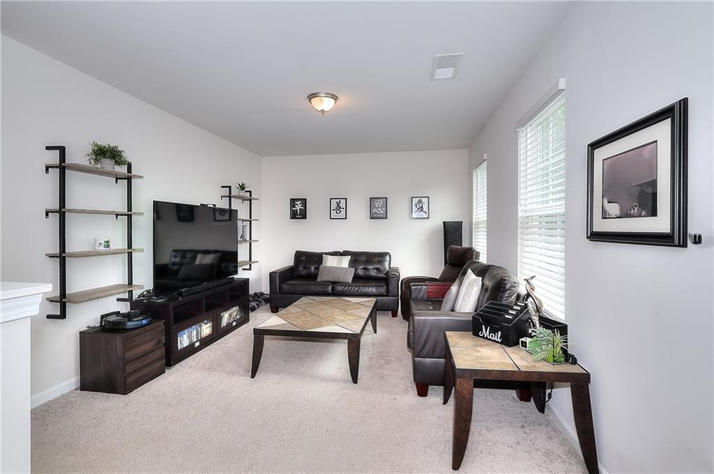 909 River Crossing Jefferson, GA 30549 - Photo 18 of 29