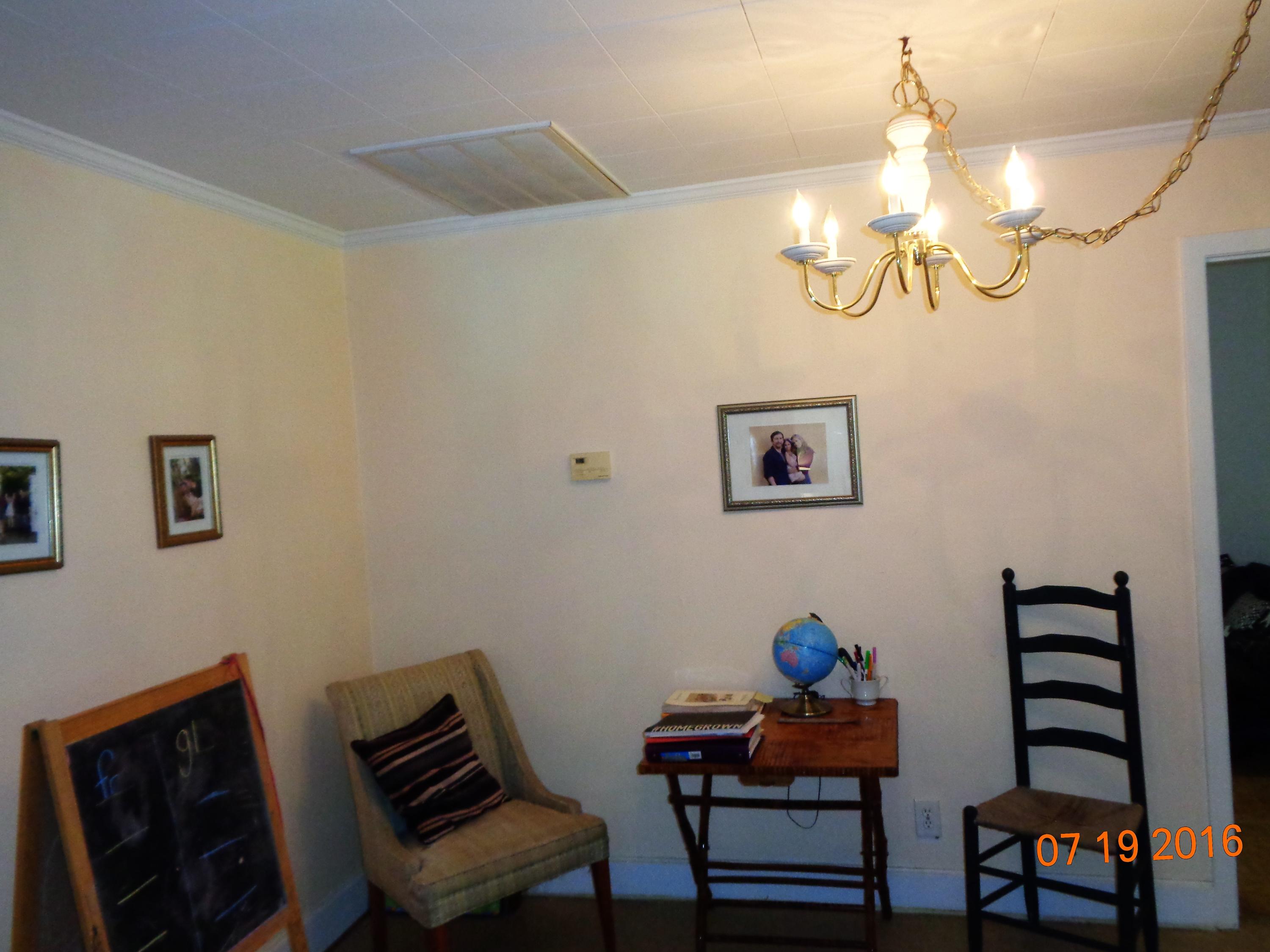 1796 7 Mile Road Harleyville, SC 29448 - Photo 10 of 21 Dining room