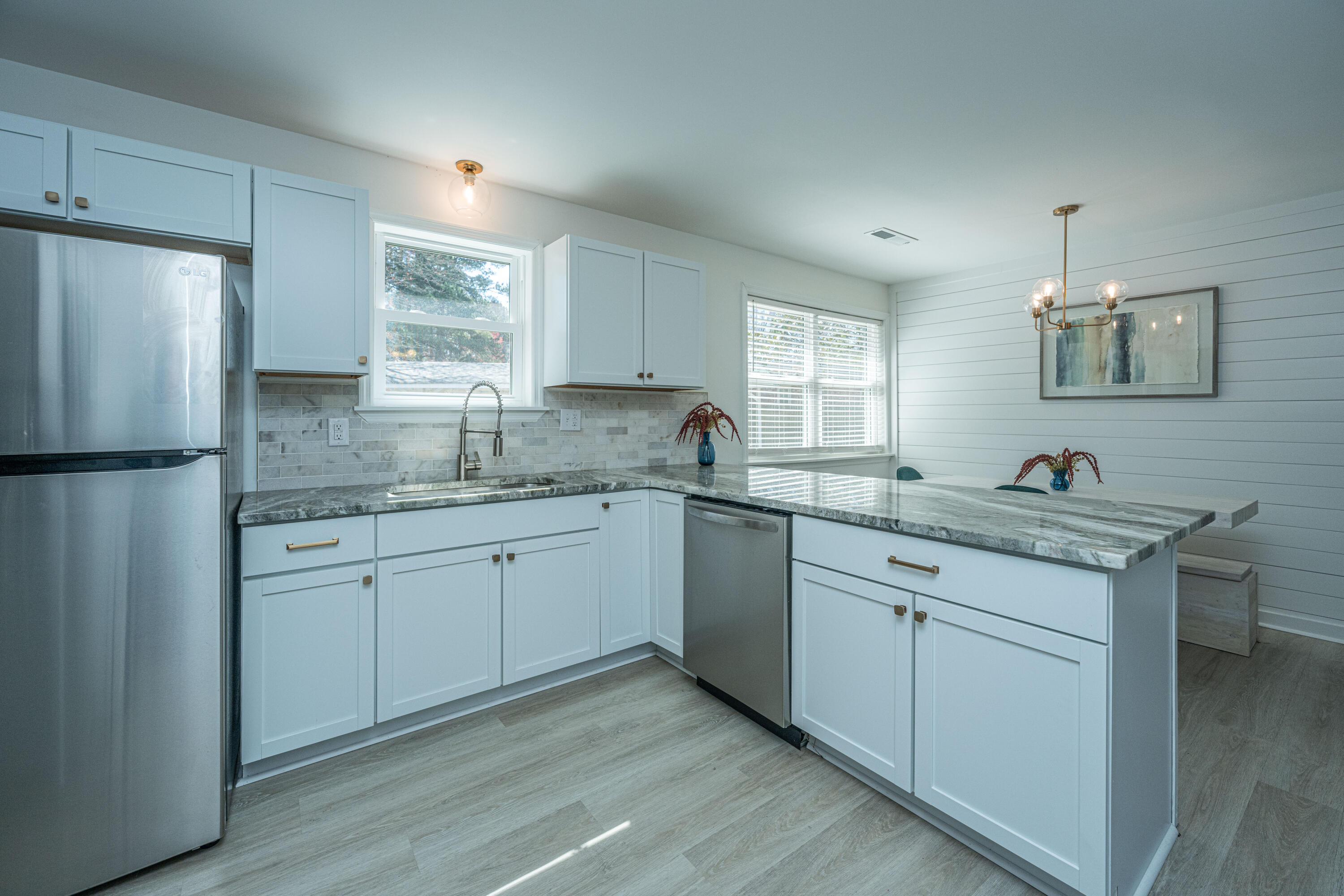 212 Niblick Road Summerville, SC 29483 - Photo 13 of 32 212NiblickRoad012
