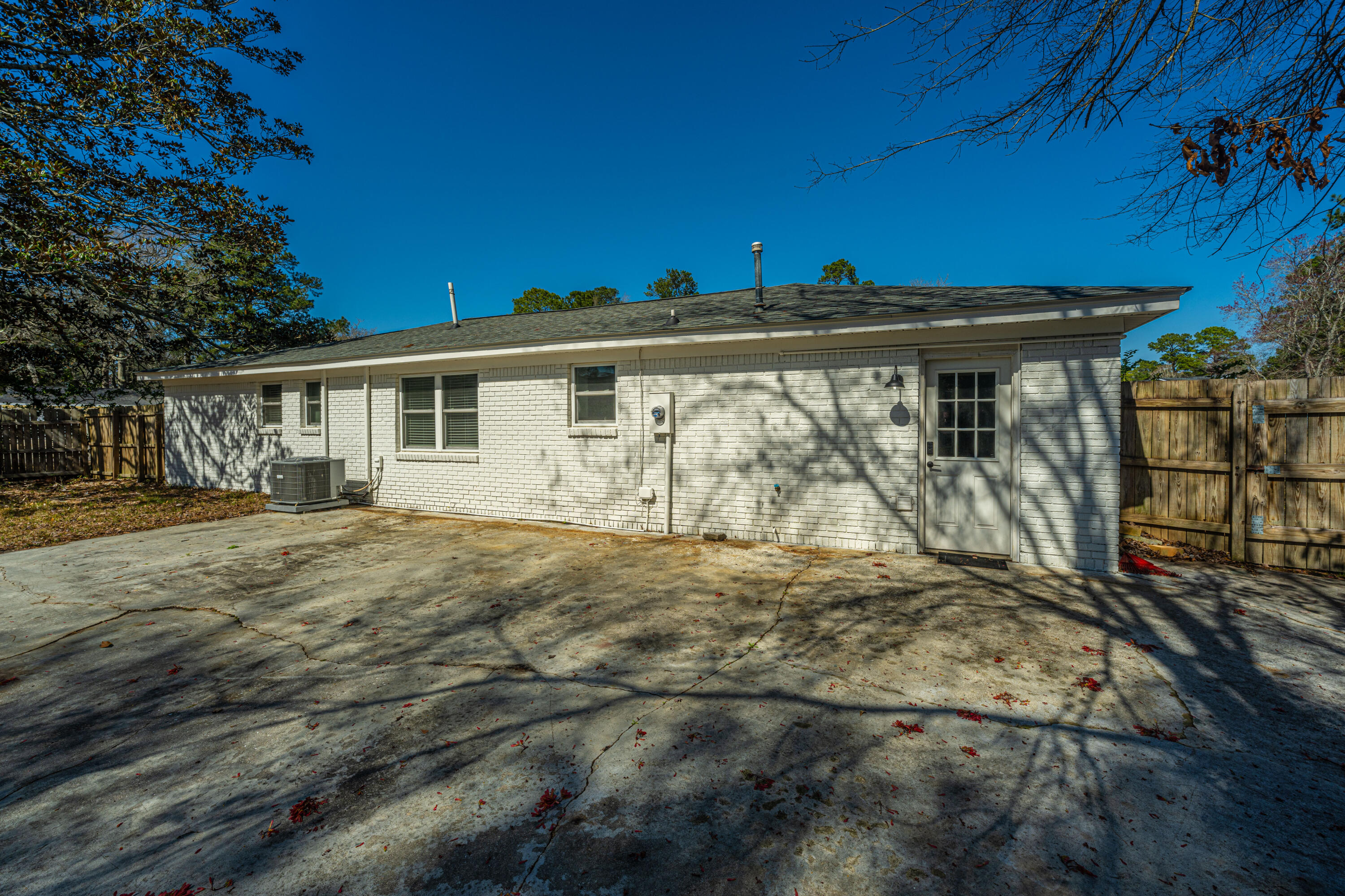 212 Niblick Road Summerville, SC 29483 - Photo 27 of 32 212NiblickRoad034