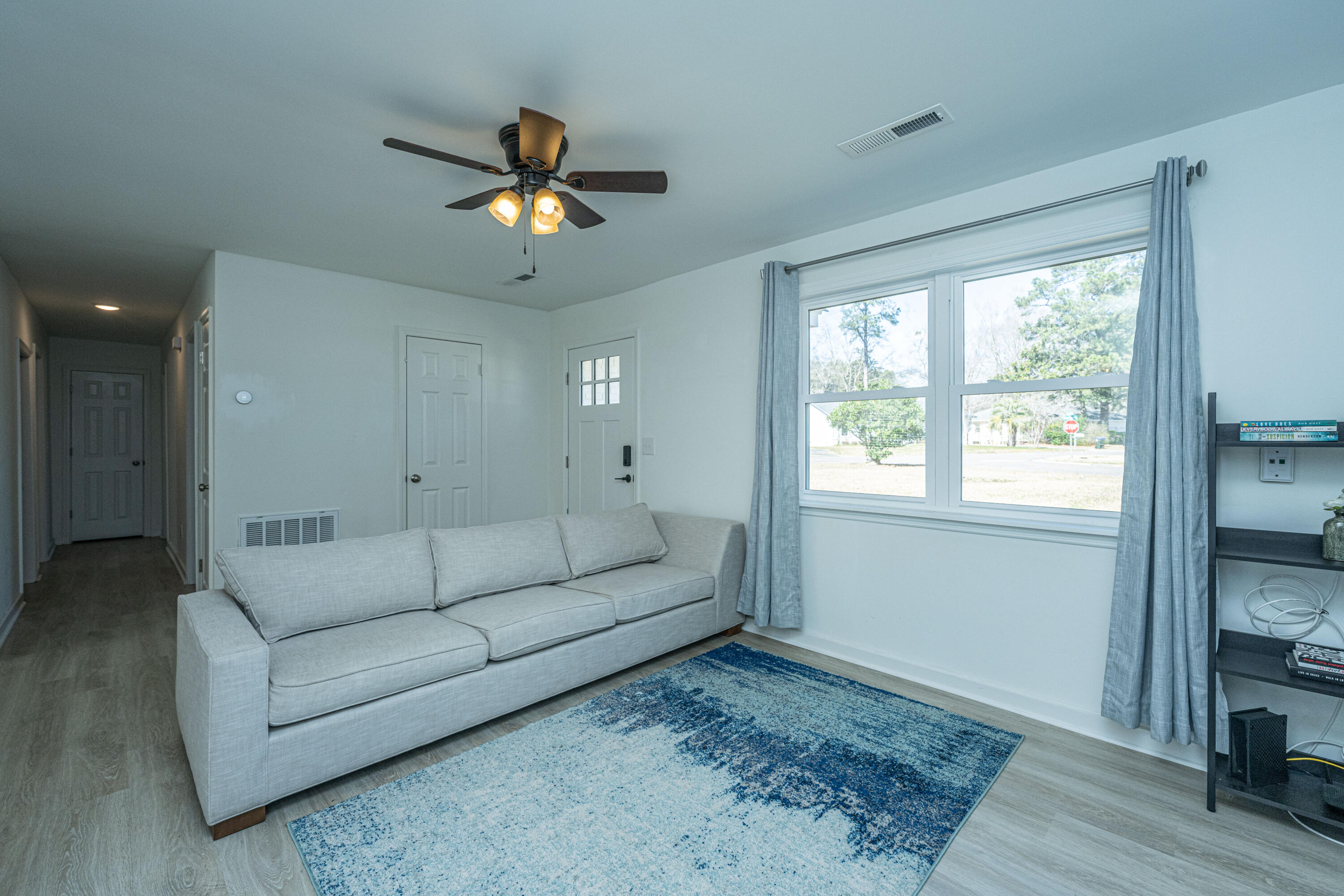 212NiblickRoad008