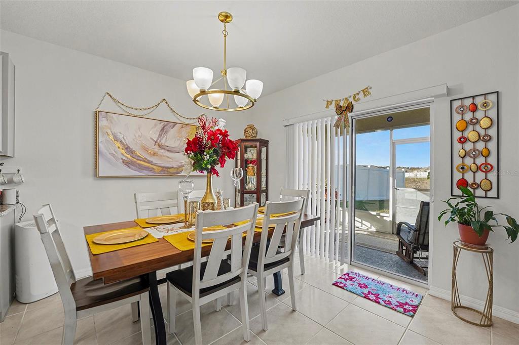 2756 Grandbury Grove Road Lakeland, FL 33811 - Photo 3 of 27 a view of a dining room