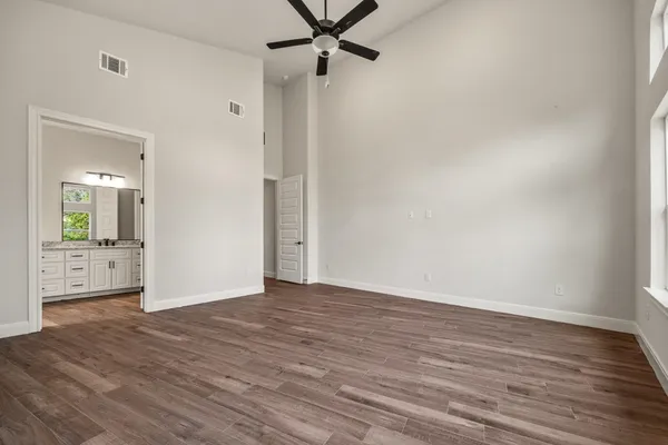 a view of an empty room and window