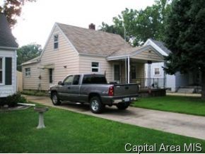2009 North 22nd Street Springfield, IL 62702 - Photo 2 of 6