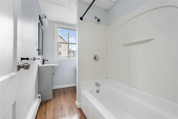 $2,200 | 254 Shawmut Avenue, Unit 1, Central Falls, RI 02863