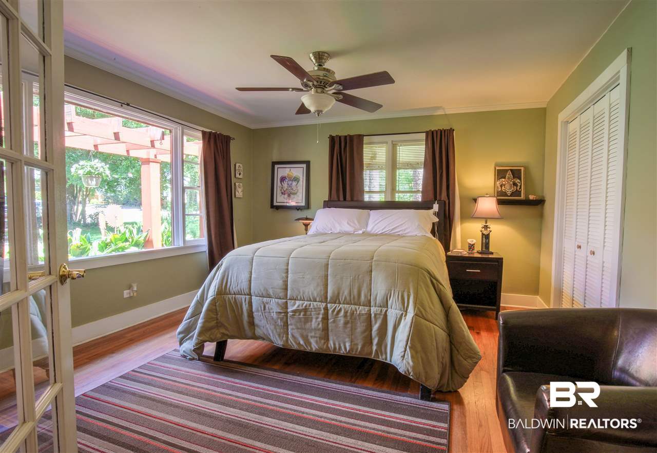 206 Orange Avenue Fairhope, AL 36532 - Photo 17 of 32