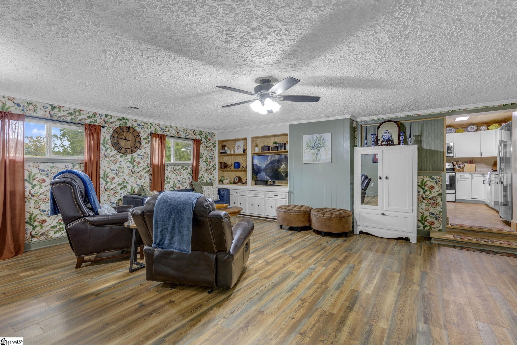 1003 Trotter Road Pickens, SC 29671 - Photo 11 of 37