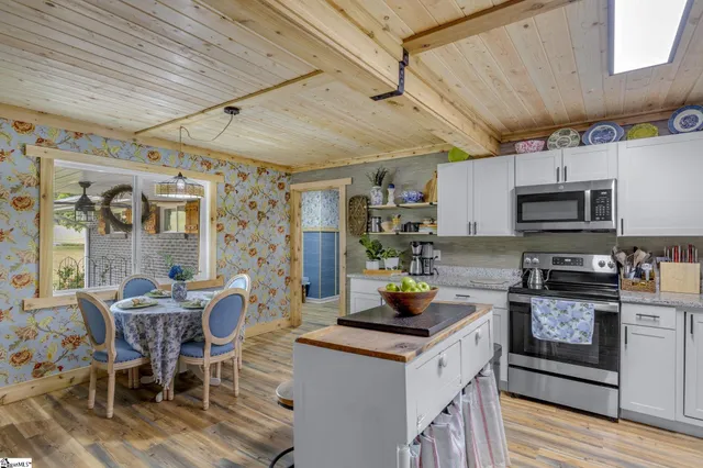 $380,000 | 1003 Trotter Road, Pickens, SC 29671