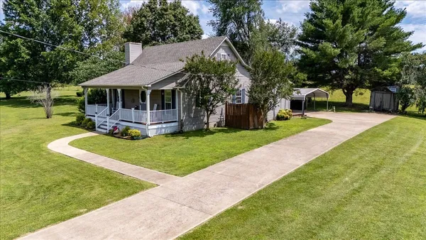 $289,000 | 612 Clax Branch Road, Loretto, TN 38469