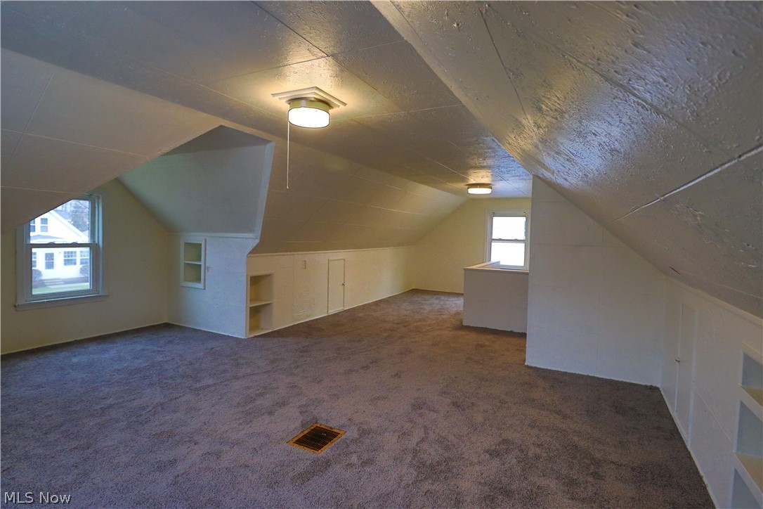 1324 Mayfield Ridge Road Cleveland, OH 44124 - Photo 17 of 22
