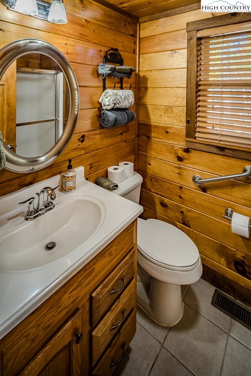 719 Pine Ridge Road Beech Mountain, NC 28604 - Photo 18 of 32 Gallery Image 18