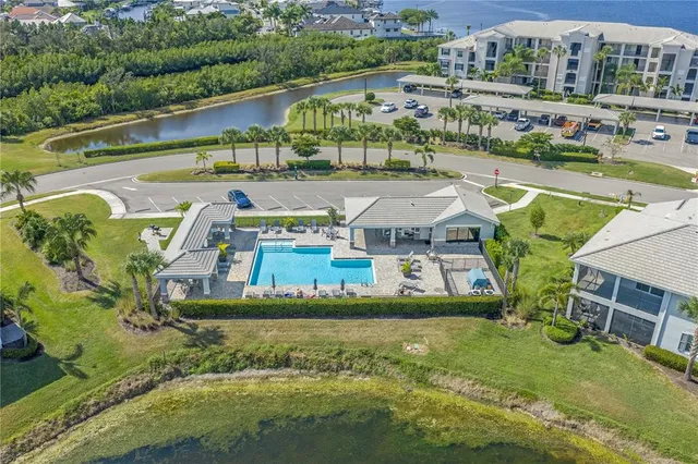 a view of residential houses with outdoor space