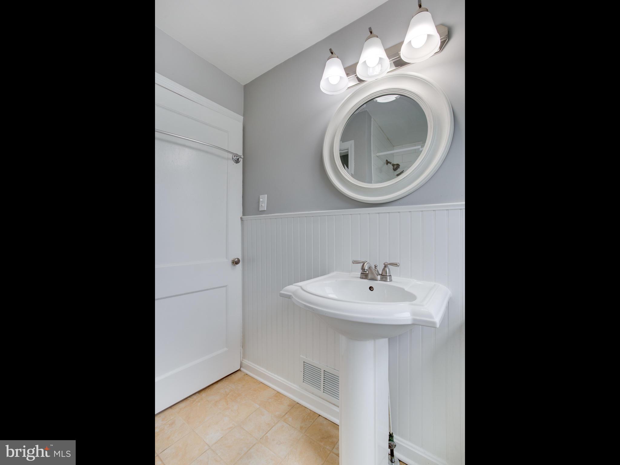 8411 Pleasant Plains Road Towson, MD 21286 - Photo 24 of 45 Gallery Image 24