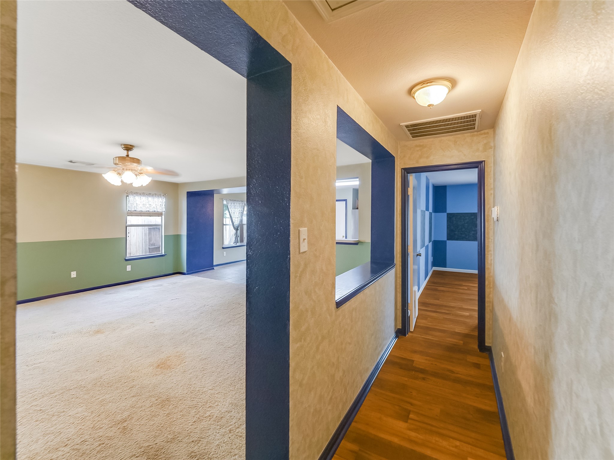 20911 Harvest Terrace Lane Spring, TX 77379 - Photo 11 of 27 Hallway