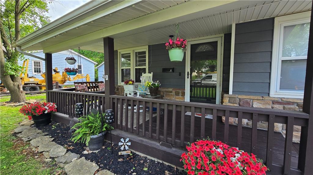 1406 Burnam Road Chillicothe, MO 64601 - Photo 2 of 26