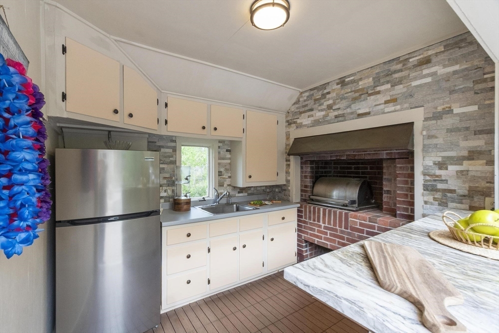 20 Seten Circle Andover, MA 01810 - Photo 37 of 41