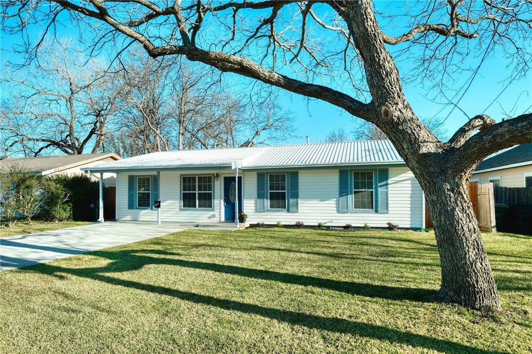 803 East 3rd Street Georgetown, TX 78626 - Photo 1 of 1