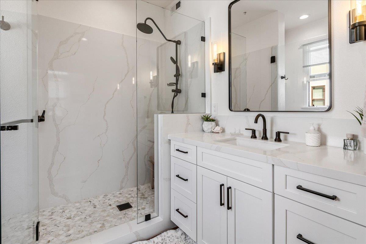 245 Main Street Santa Cruz, CA 95060 - Photo 35 of 54 Primary Bathroom