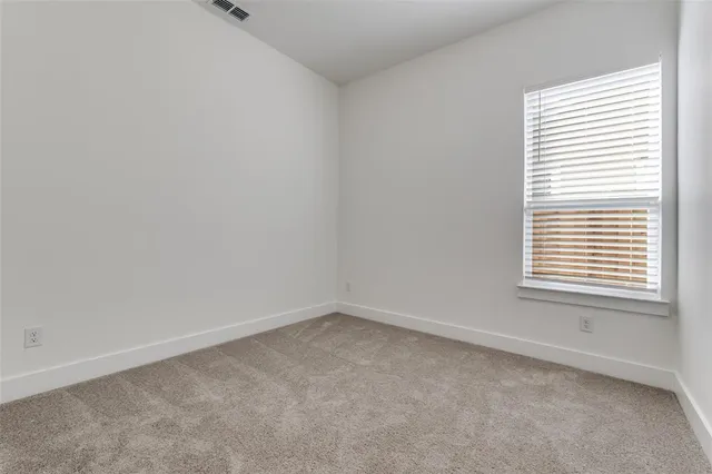 $2,900 | 2534 Southland Street, Dallas, TX 75215