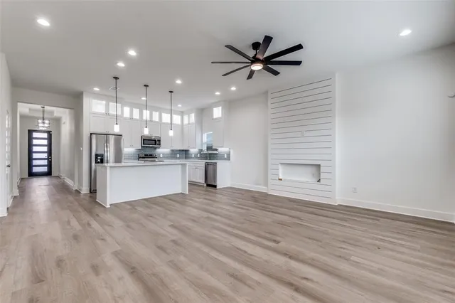 $2,900 | 2534 Southland Street, Dallas, TX 75215