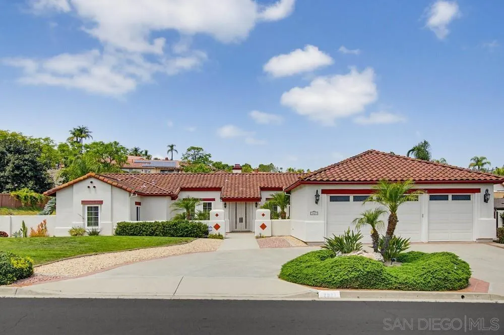 2071 Winamar Place Escondido, CA 92029 - Photo 2 of 43
