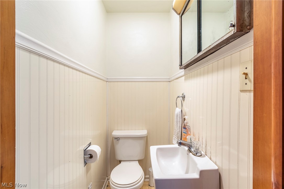 1938 Thomas Hubbard Road Hubbard, OH 44425 - Photo 21 of 28 Gallery Image 21