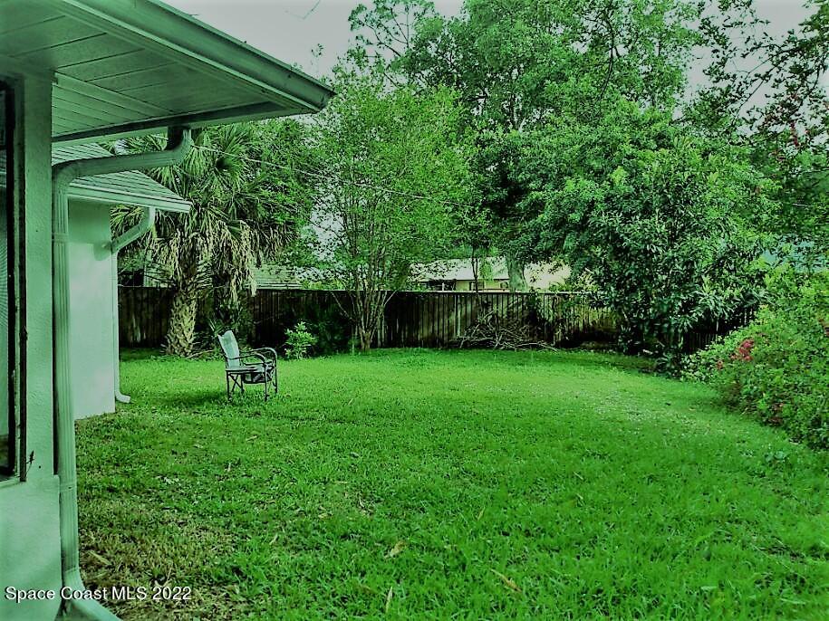 200 Rios Circle Southeast Palm Bay, FL 32909 - Photo 16 of 18 Back Yard facing South