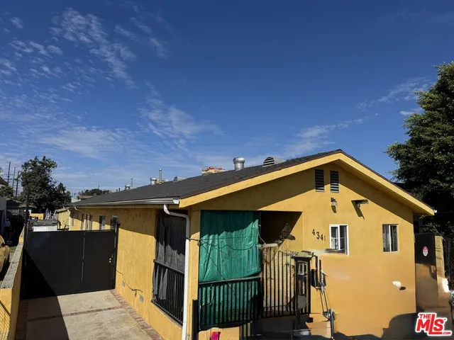 $980,000 | 4341 West 106th Street, Inglewood, CA 90304