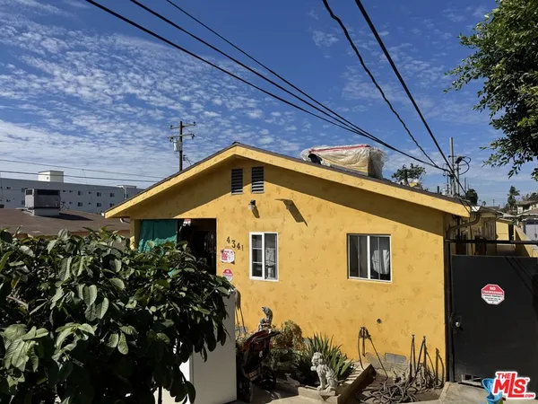 $899,000 | 4341 West 106th Street, Inglewood, CA 90304